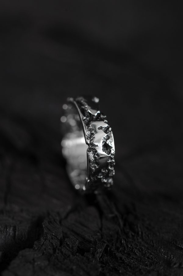 Sand cast silver ring - rough ring - Archeo ver.1 - image 5