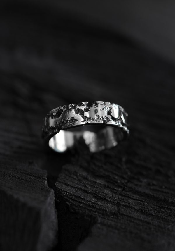Sand cast silver ring - rough ring - Archeo ver.1 - main image