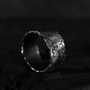 handcrafted silver ring - main image